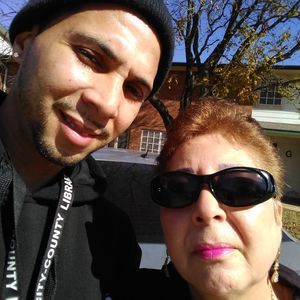 Meet your Posher, Ofelia